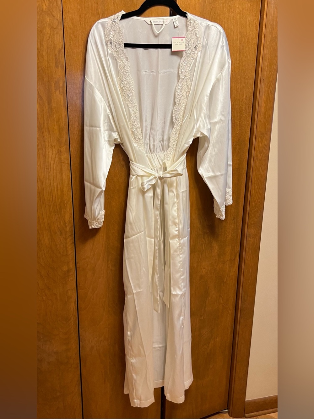 Vintage Victoria's Secret Ivory Satin & Beaded Applique Long Bridal Robe M/L